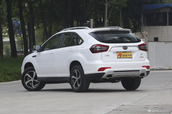 2017款比亚迪S7 2.0T自动豪华型