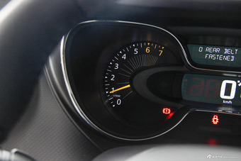 2015款雷诺卡缤1.2T自动舒适型