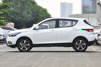 2016款骏派D60 1.8L自动舒适型