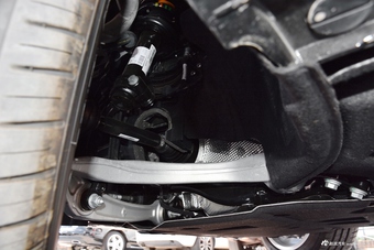 2018款奥迪A6L 2.0T自动30周年年型 35 TFSI 时尚型