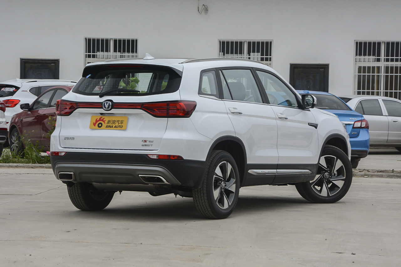 2018款长安CS75 1.5T自动精智型