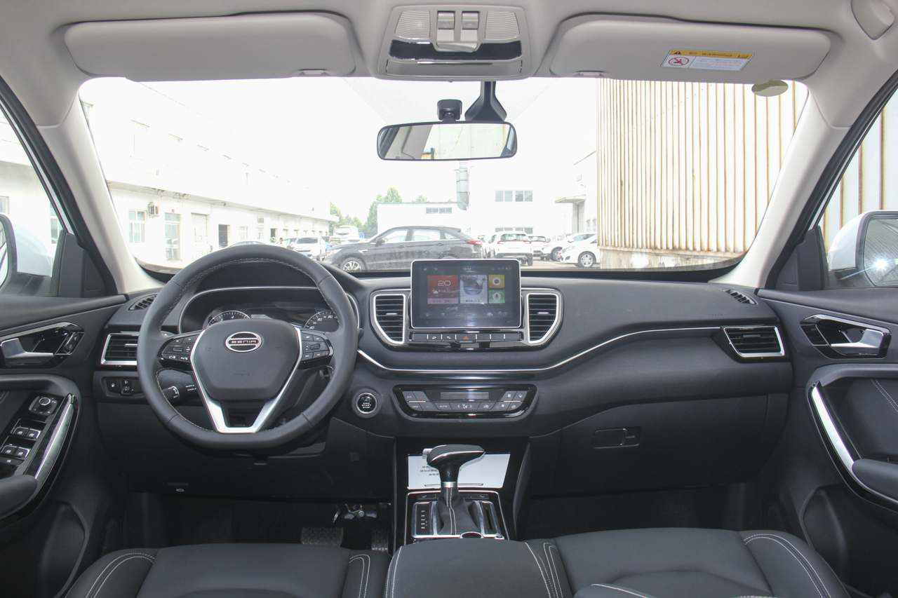 2018款森雅R9 1.2T自动尊贵智悦型