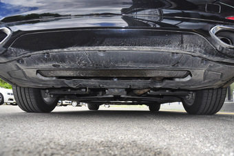 2017款宝马7系730Li 2.0T自动豪华型