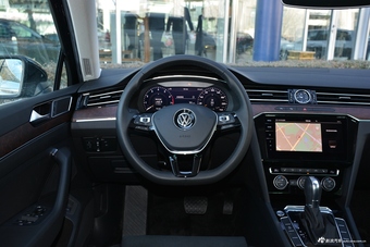 2019款迈腾2.0T自动330TSI DSG尊贵型