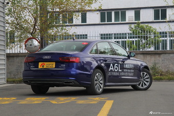 2017款奥迪A6L 2.5L自动30 FSI舒适型