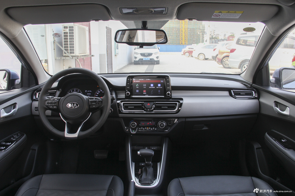 2018款福瑞迪1.6L自动Value-Connect智享互联版