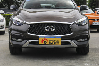 2017款英菲尼迪QX30 1.6T自动两驱运动版