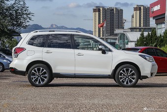 2016款森林人2.0L自动时尚导航版