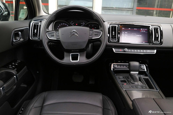 2017款雪铁龙C6 1.8T自动豪华型