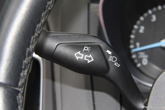 2015款 福克斯 两厢 EcoBoost 180 自动运动型