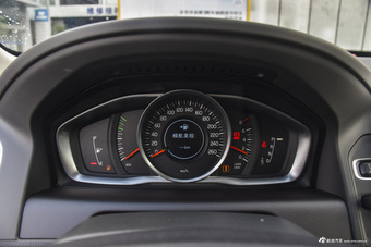 2017款沃尔沃XC60 2.0T自动T5 智进版