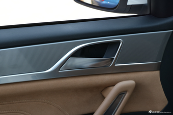 2018款野马T80 2.0T自动进取型