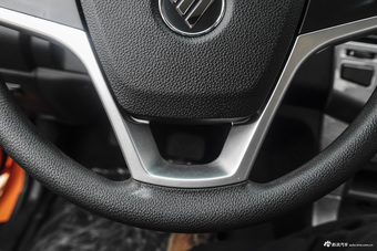 2015款 萨普 2.8T两驱舒适版5235长