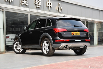 2017款奥迪Q5 Plus 2.0T自动40TFSI舒适型