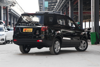 2016款长安CX70 1.6L手动豪华型 