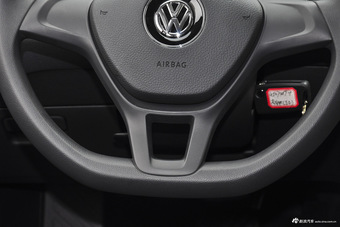 2016款高尔夫1.6L自动时尚型