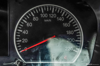 2016款 拓陆者 2.8T E5 柴油两驱舒适版ISF2.8