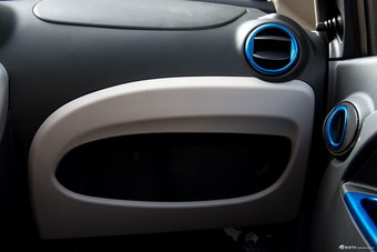 2017款奔奔mini-e 舒适型