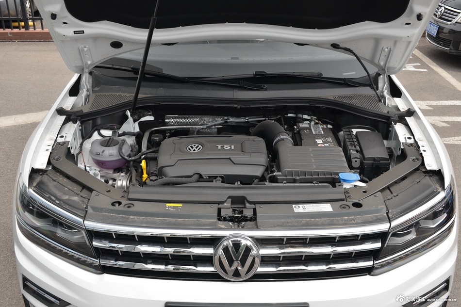 18款大众途观L 2.0T自动四驱旗舰版380TSI