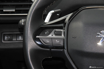 2017款标致4008 1.8T自动380THP豪华GT版