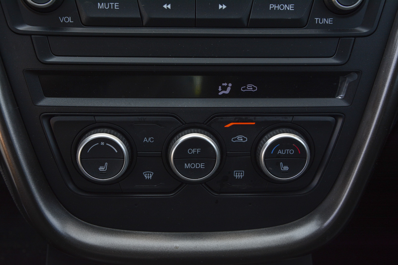 2017款奔腾X80 1.8T自动豪华型 