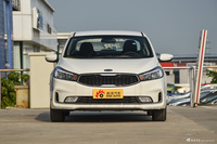 2016款起亚K3 1.6L自动GL 透明白