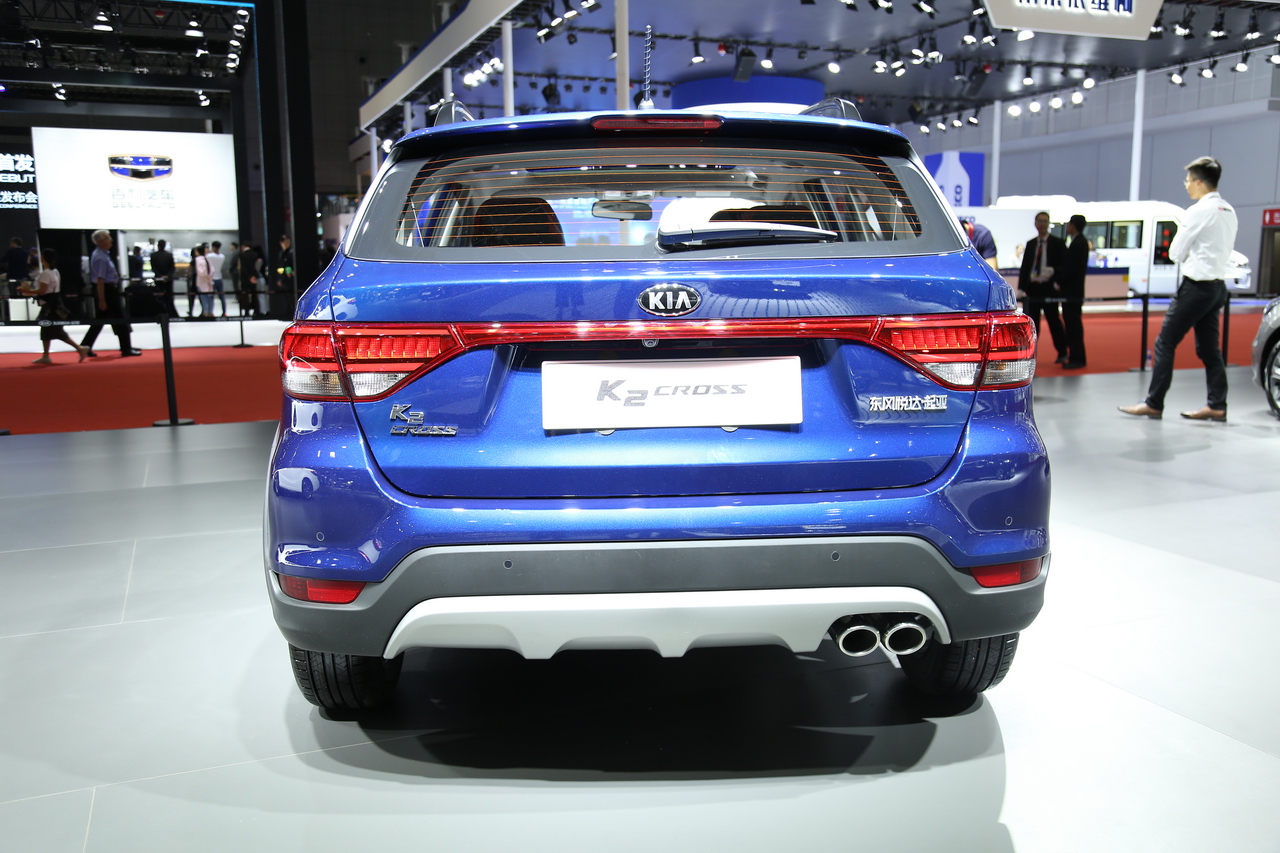 起亚K2 CROSS