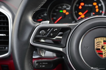 2016款卡宴Turbo 4.8T自动