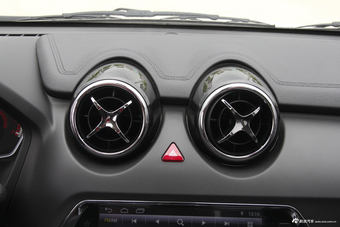 2018款东南DX3 1.5T自动旗舰型