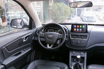 2018款奔腾X40网红版 1.6L手动互联智酷型