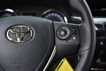 2016款雷凌双擎1.8L自动精英天窗版