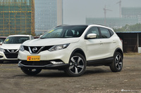 2017款逍客2.0L自动豪华版