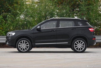 2017款哈弗H6 Coupe 2.0T手动两驱都市型红标