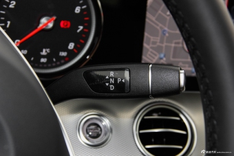 2017款奔驰E级2.0T自动 300运动型