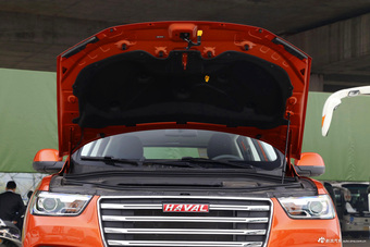 2017款哈弗H2s 1.5T手动精英型 红标