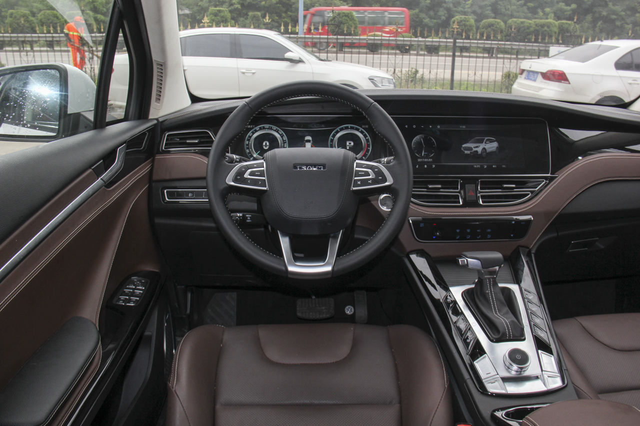 2018款君马S70 1.5T自动豪华运动型5座