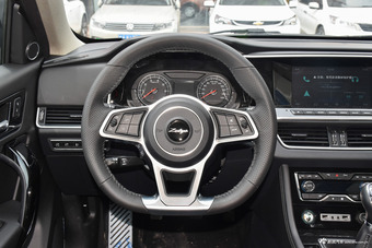 2017款众泰T600 Coupe 1.5T手动尊享型