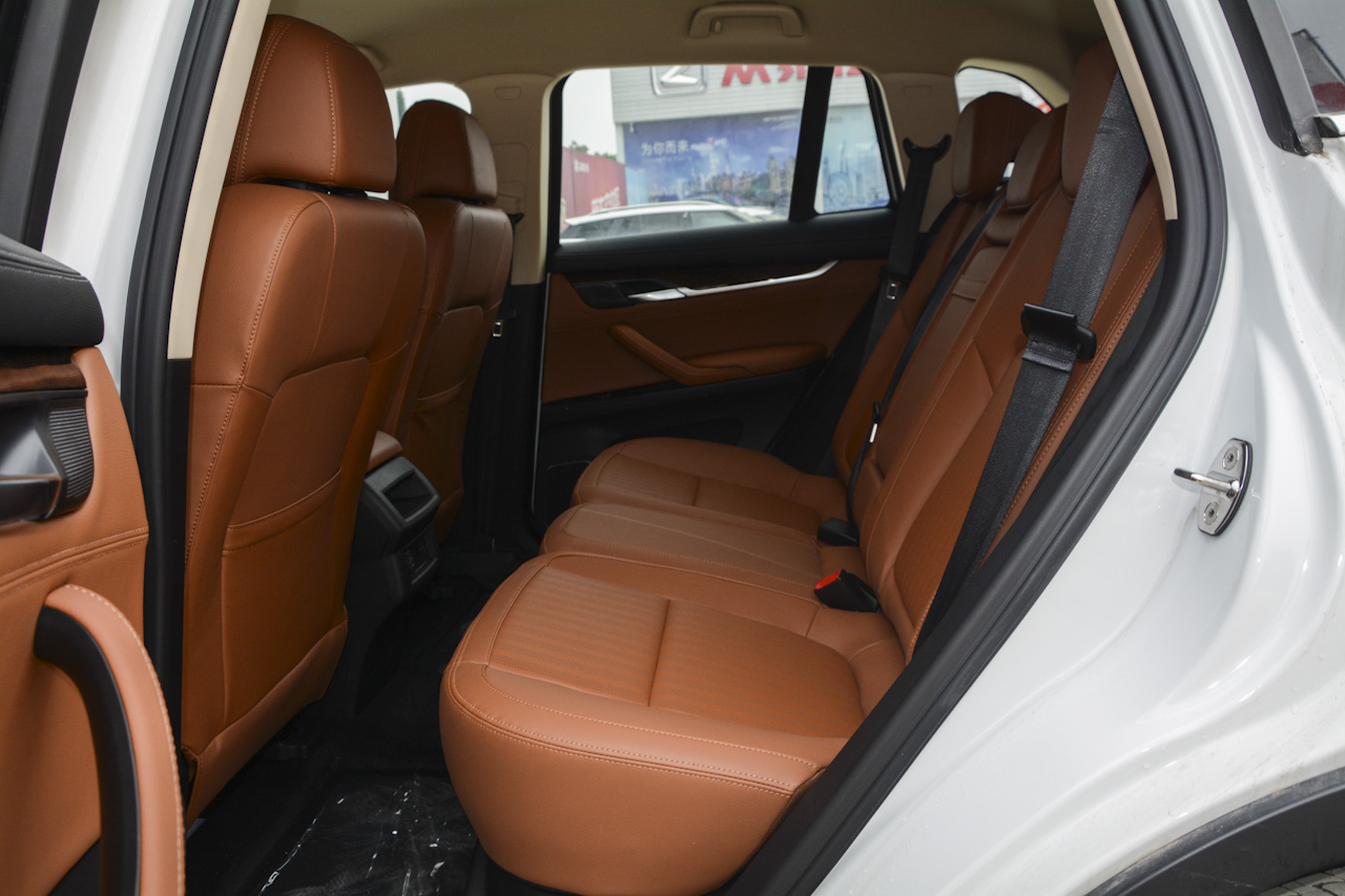 2018款汉腾X7S 1.5T 自动豪华型