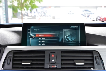 2017款宝马3系GT 2.0L自动330i xDrive M运动型