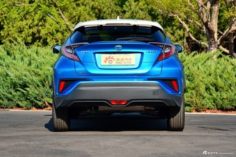 2018款奕泽IZOA 2.0L自动奕炫版