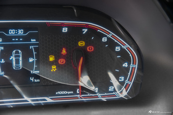 2017款瑞虎3X 1.5L手动时尚版