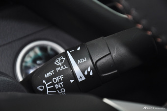 2016款纳5 1.8T自动旗舰型