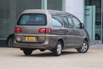 2017款菱智M3L改款1.6L手动7座标准型