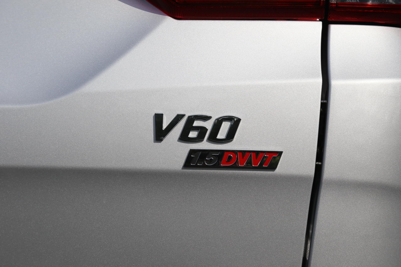 2017款启腾V60 1.5L手动舒适型
