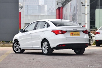 2017款艾瑞泽5 1.5L手动领潮版