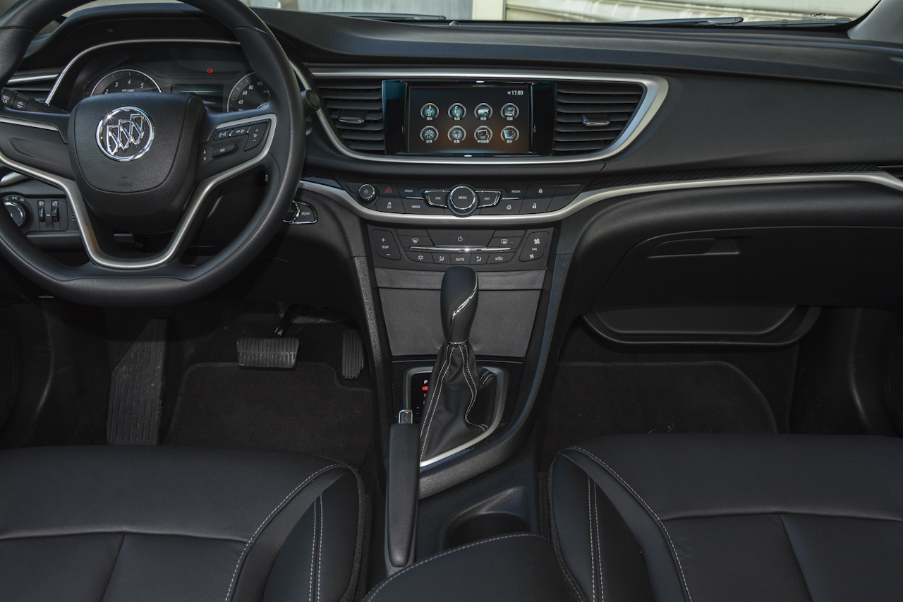 2017款英朗1.5L自动豪华型15N