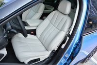 2018款蔚来ES8 创始版