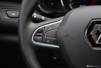 2017款科雷嘉2.0L自动四驱尊贵版