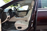 2017款捷豹XFL 2.0T自动200PS豪华版