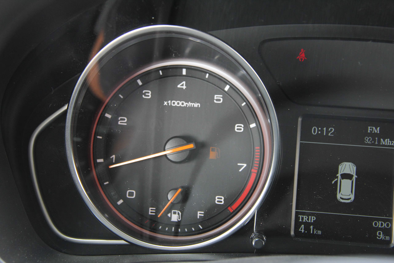 2016款汉腾X7 1.5T手动舒适型